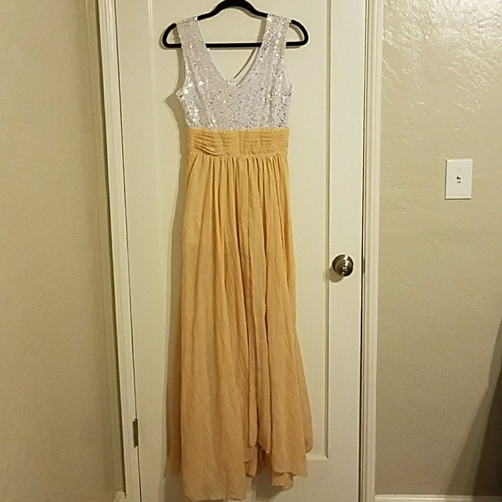 Size Large white and champagne dress